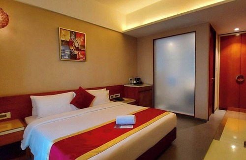 Mannarkkad Hotel | Capital Plaza Residency