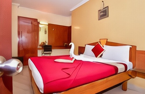 Periamet Hotel | Central Residency