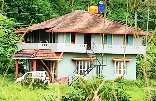 Madikeri House | coorg homes estate stay