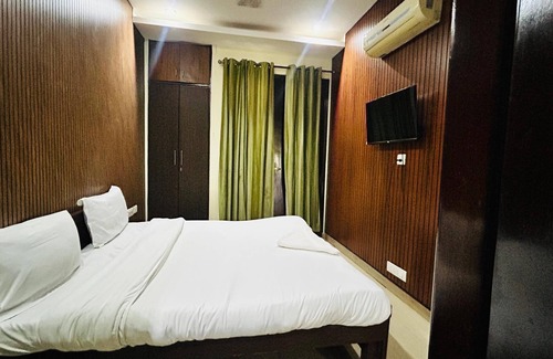 Sector 39 Hotel | Corporate Stayz
