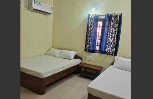 Kanchipuram Hotel | Geetha Residency