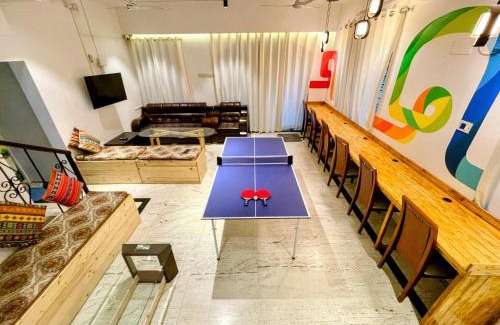 Yerawada Hostel | HOSHTEL99 - LUX - Stay, Cowork and Cafe - Luxurious Twin Bungalow