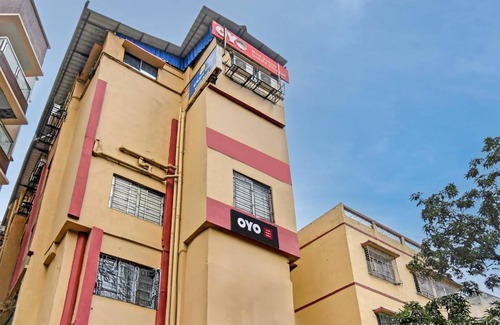 Rajarhat Hotel | Hotel ∙ 2 guests