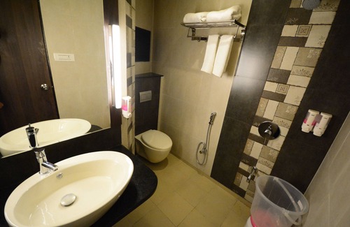 Nashik Hotel | Hotel 24 Seven