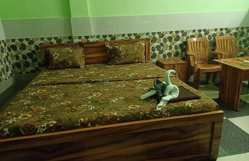 Balasore Hotel | Hotel ∙ 3 guests
