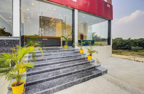 Farooq Nagar Hotel | Hotel ∙ 3 guests
