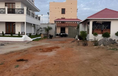 Tiruchendur Hotel | Hotel ∙ 3 guests