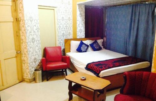 Ballygunge Hostel | Hotel Bengal -100m from Park Circus 7 Point