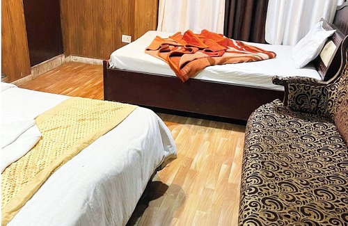 Nainital Hotel | Hotel Kgn Guest House Nainital