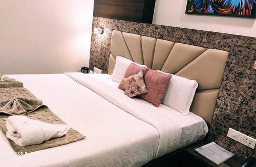 Nagpur Hotel | HOTEL NORTH VIEW