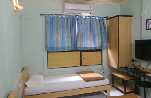Central Pune Hotel | Hotel Suraj Classic