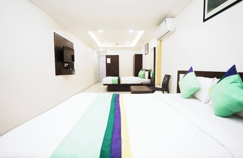Panchgani Hotel | Kaizen Stays & Resto