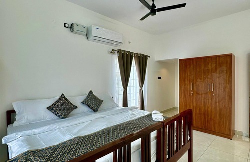 Pondicherry Beach Hotel | Lavish Homestay