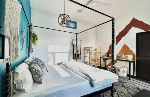 Suja Hostel | Little Bir