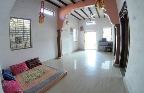 Kamalapur House | Motel ∙ 8 guests