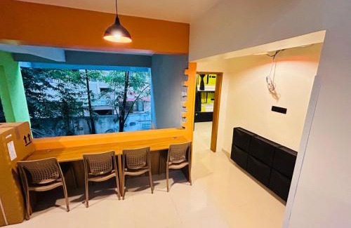 Pune Hostel | Move Inn