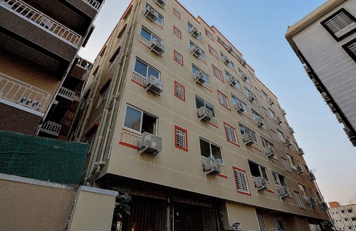 Phase 1 Hotel | OYO 19162 Flagship Aura