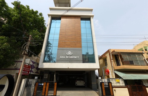 Gandhipuram Hotel | OYO 4658 Akil Residency
