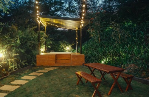 Kadadhe Villa | Petite Paradise Carat 1 By Ebony Stays – Cozy 1BHK Villa Stay in Lonavala