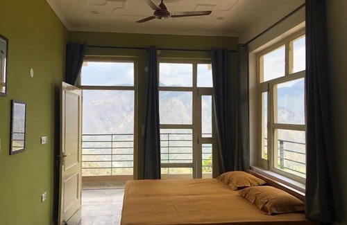 Amritpur Resort | Private room ∙ 4 guests