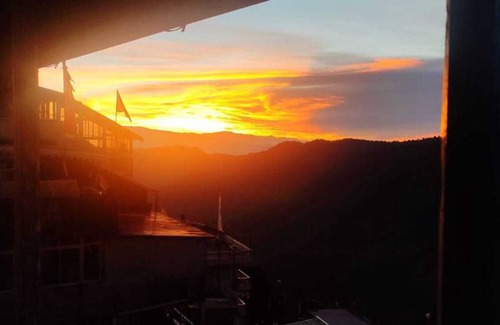 Darjeeling Resort | Private room ∙ 2 guests