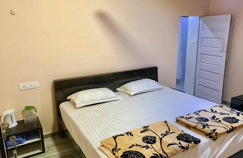 Prabhadevi Resort | Private room ∙ 2 guests