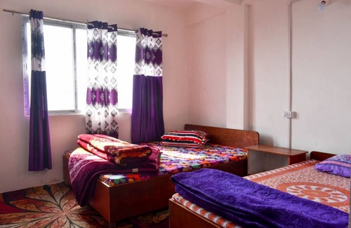 Ghoom Resort | Private room ∙ 3 guests