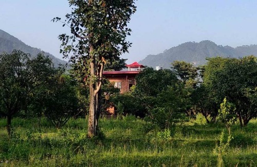 Dehradun Resort | Private room ∙ 4 guests
