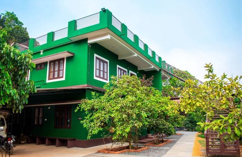 Mananthavady Resort | Private room ∙ 4 guests