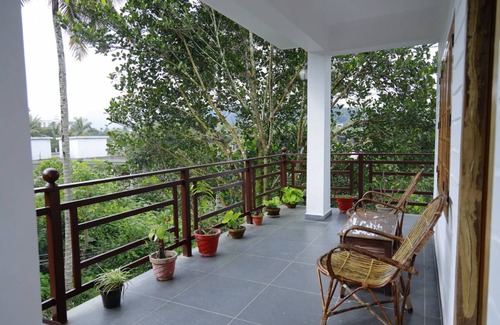 Kumily Resort | Private room ∙ 4 guests