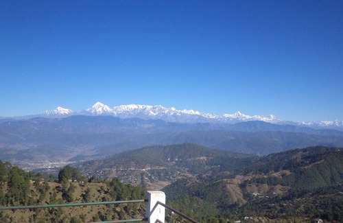 Kausani Resort | Private room ∙ 4 guests