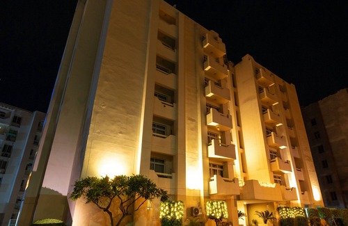 Shivalik Nagar Apartment | Rosewood Apartment Hotel