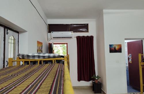 Bommayapalayam Hostel | Sanchari hostel
