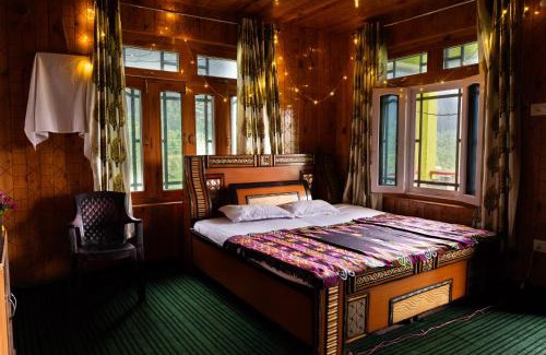 Banjar House | Serena by Xtastays - Deohari, Sainj Valley, Kullu