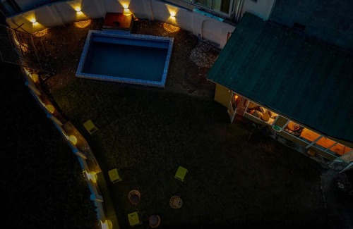 Tapovan Hostel | Shanti Hostel and Garden Cafe