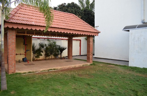 Kalapet Hotel | Sri Ganesh Mahal Guest House