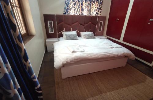 Bullawala Hostel | Stayble Homestay