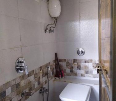 Mumbai Hostel | Super Dormitory AC DELUXE