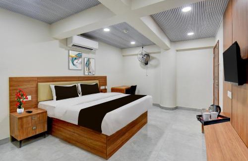 Kasarwadi Hotel | Super Hotel O Pune Kasarwadi Railway Station