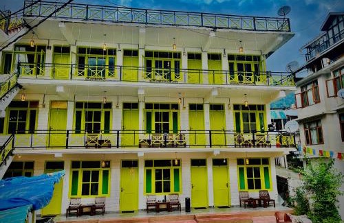 New Manali Hostel | Trippy Turtle Hostel