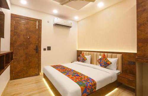 New Delhi Hotel | Via Sugar Inn Near Rajouri Garden