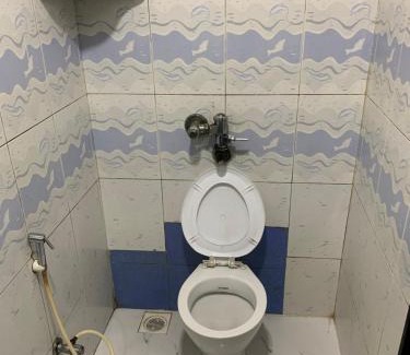 Andheri West Hostel | westin stays pg and dormitory