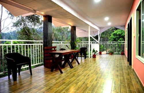 Anachal House | Zayana Gardens Family Private Room