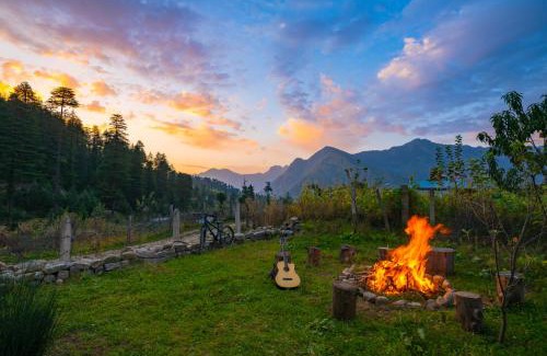 Shangarh Hostel | Zostel Shangarh, Kullu