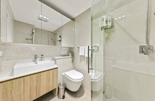 Wollstonecraft Apartment | 1 Bed Apt | St Leonards Free P. | MHS