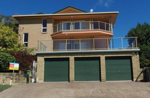 Rainbow Beach Apartment | 100 Cooloola Drive
