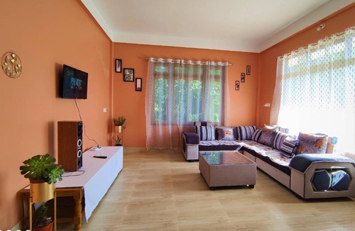 Mirik House | 100 m² House ∙ 5 bedrooms ∙ 2 guests