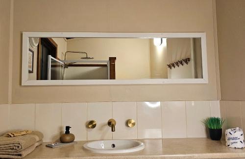 Princetown House | 12 apostles cottages