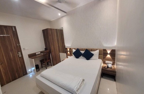 Sakinaka Hotel | 120 m² Hotel ∙ 2 guests