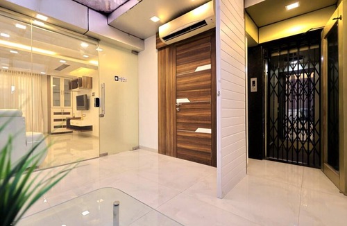 Borivali West Apartment | 1200 m² Apartment ∙ 4 bedrooms ∙ 13 guests